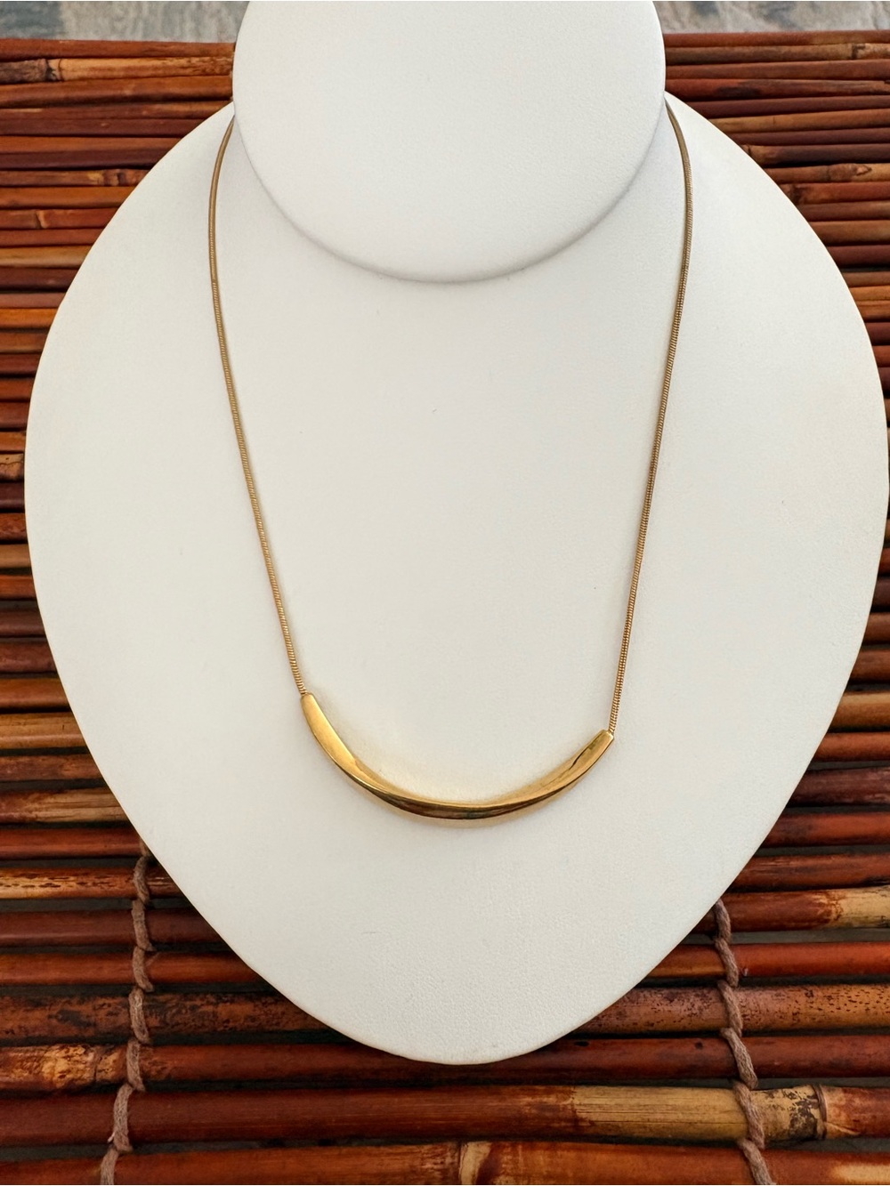 Lia Sophia Gold Curved Bar Necklace 16.5”-19”